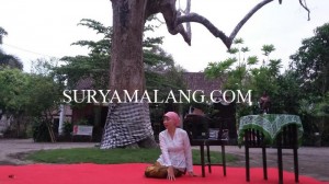 inggit tribun 2015 api bandung inggit garnasih di Persada Sukarno situs Bung Karno Kediri