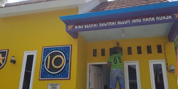 Hari Kemerdekaan 1.677 Warga Kurang Mampu Dapat  Rumah Syukur