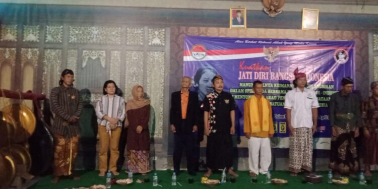 Meriahnya Hari Kartini Suasana Idhul Fithi di Kampung Kebangsaan Situs Ndalem Pojok Persada Sukarno