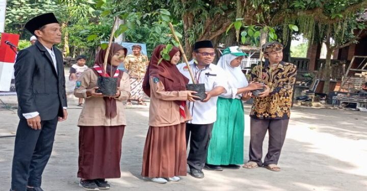 Hari Lahir Pancasila, Situs Bung Karno Tanam Pohon Pancasila