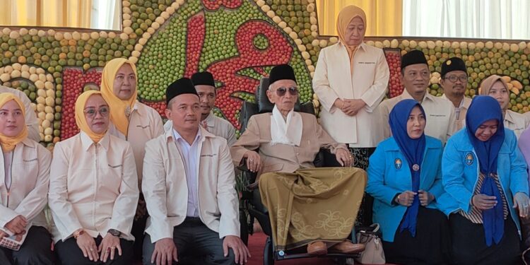 Sehari Santunan Nasional Shiddiqiyyah Tembus Rp 3 Miliar