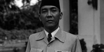 Mengungkap Rahasia di Balik Peci Miring: Titik Balik Kebangkitan