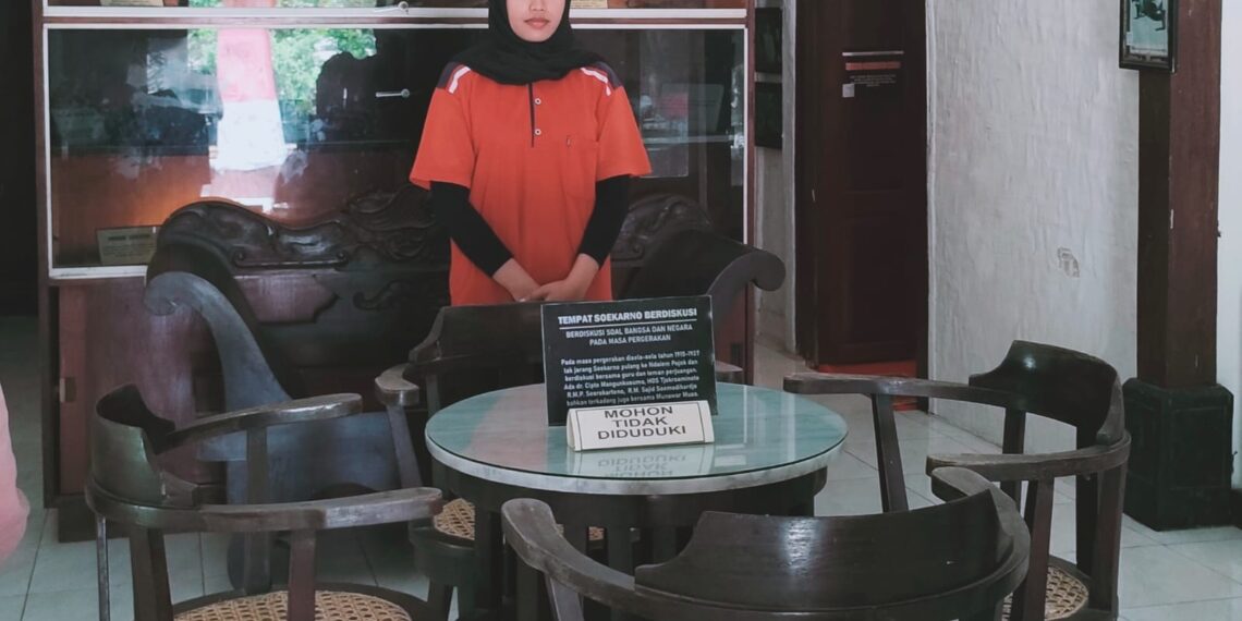 RUANG DISKUSI LAHIRNYA GAGASAN KEMERDEKAAN