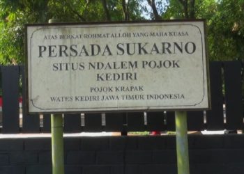 MEMOAR SEJARAH SITUS NDALEM POJOK KEDIRI: TEMPAT LAHIRNYA NAMA SOEKARNO