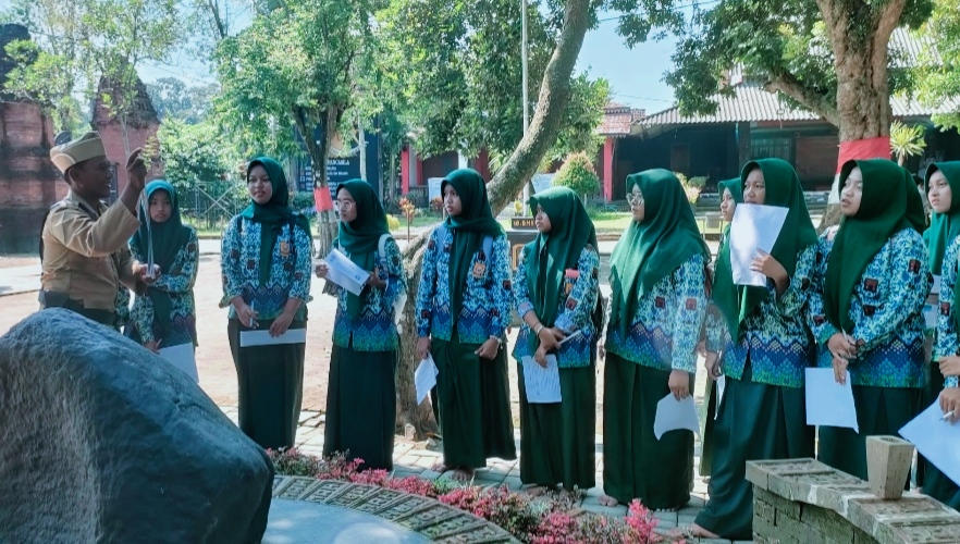 Pencegahan Dini Kenakalan Remaja, Polres Kediri dan PIPJATBANG Gembleng 1.900 Pelajar Lewat “Detektif Jati Diri Bangsa”