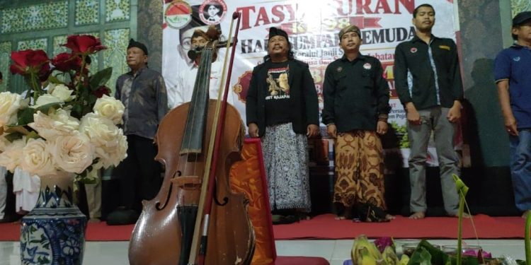 Dari Gesekan Senar Biola hingga Doa Lintas Agama: Pesona Tasyakuran Sumpah Pemuda di Situs Ndalem Pojok